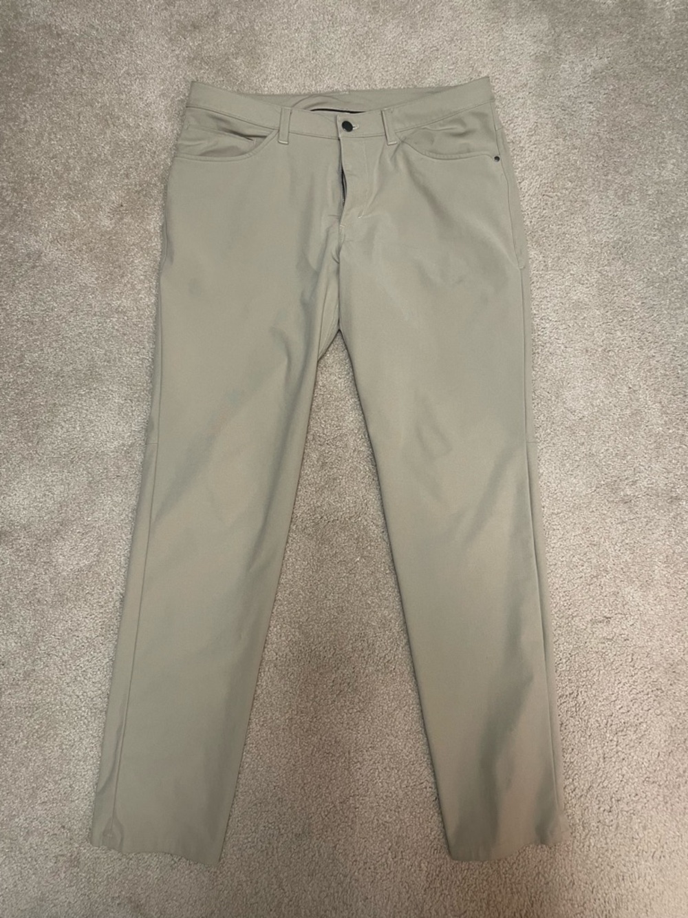 lululemon athletica Men's ABC Pant in Khaki